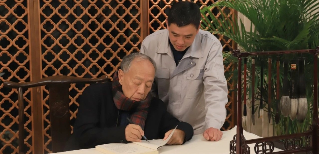 pp电子·(中国)官方网站